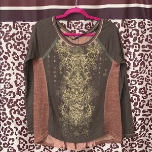 Miss Me mixed material top